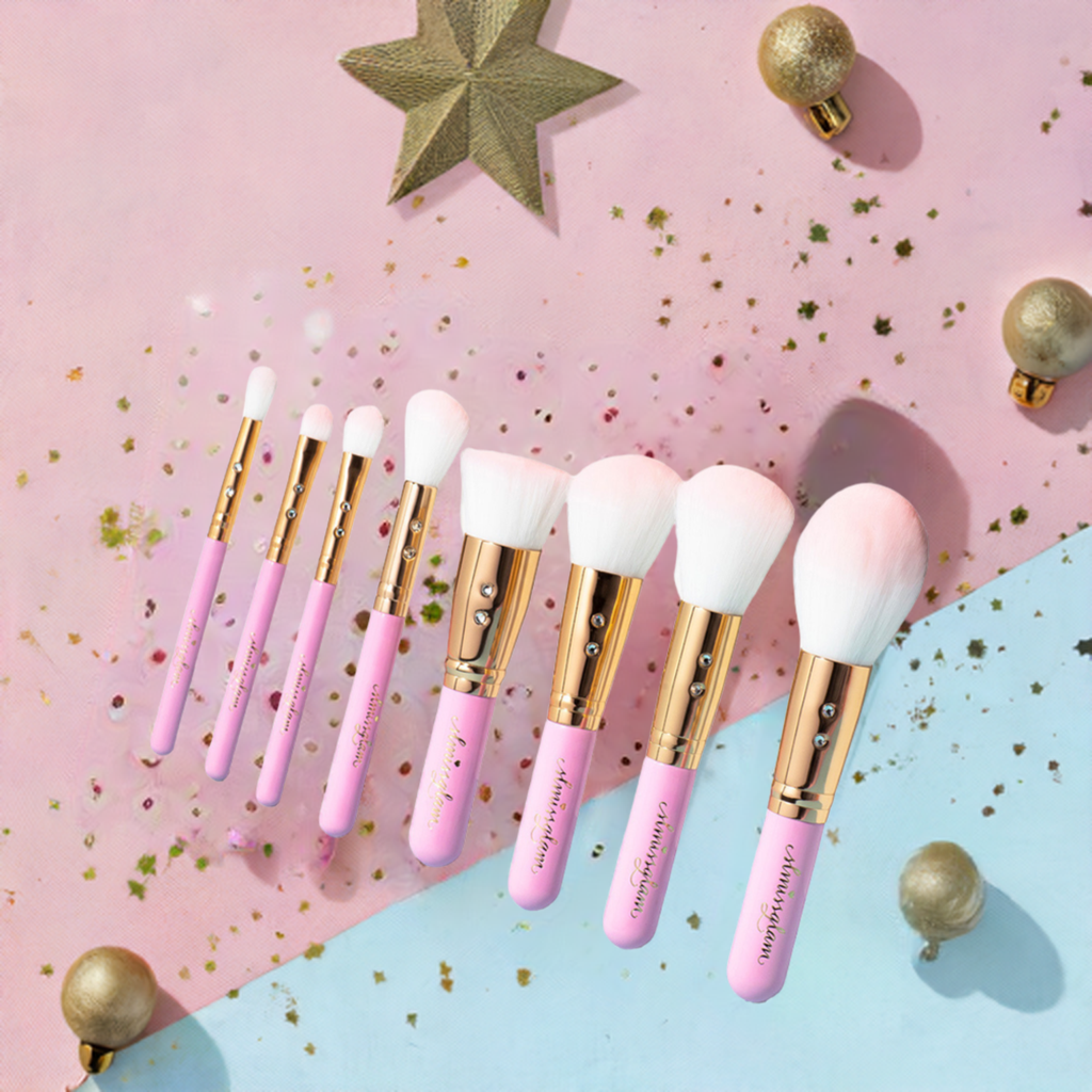 🎁 Pink Mini Brush Set💕 (100% off)