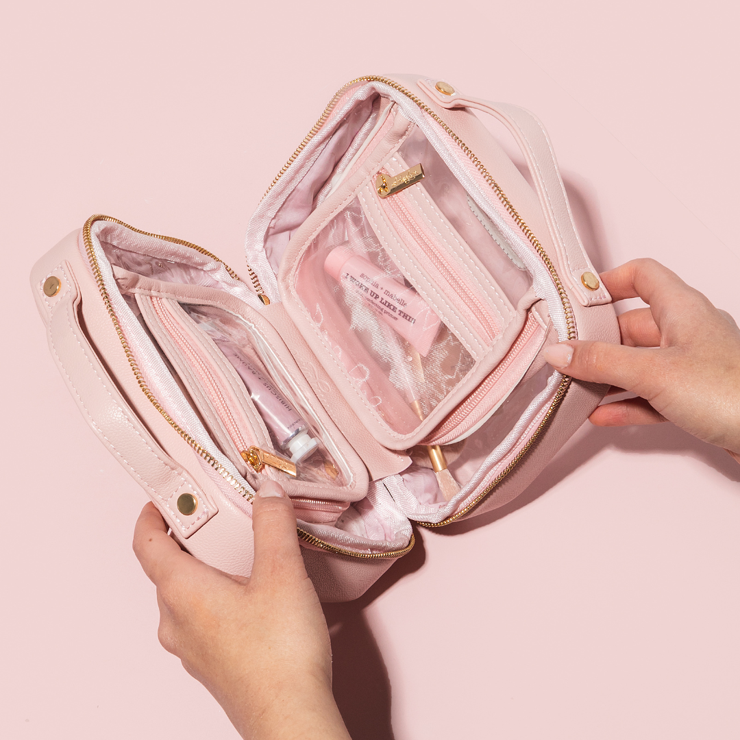 Pink Makeup Case💕 – slmissglambeauty